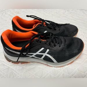 Gel Asics, good condition!